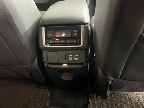 Used 2024 Subaru Ascent Onyx Edition Limited AWD/4WD image 10