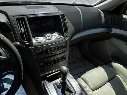 Used 2013 INFINITI G37 Journey w/ Premium Pkg RWD image 15