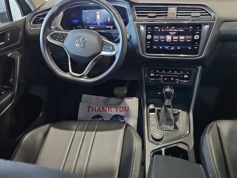 Used 2022 Volkswagen Tiguan SE image 24