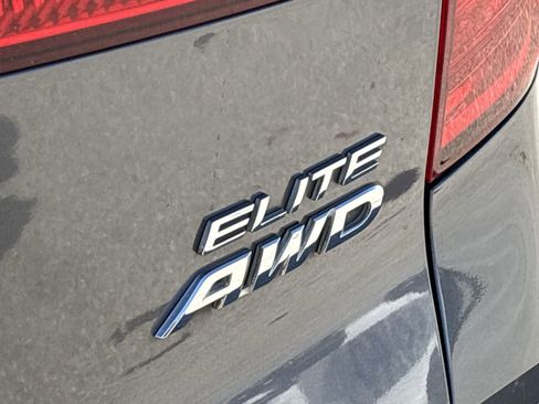 Used 2016 Honda Pilot Elite image 19