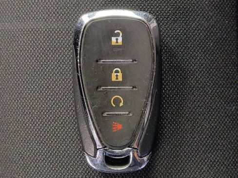 Used 2021 Chevrolet Trax LT w/ Sport Edition FWD image 32