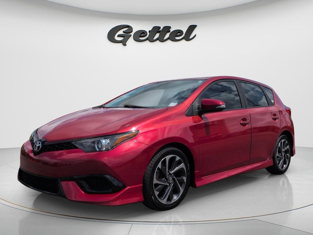 Used 2018 Toyota Corolla iM FWD image 1