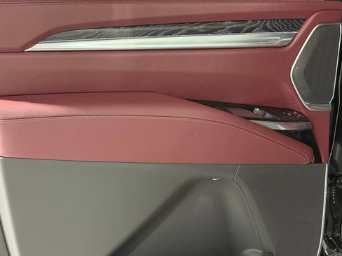 New 2026 Cadillac Escalade ESV Luxury w/ Touring Package image 43