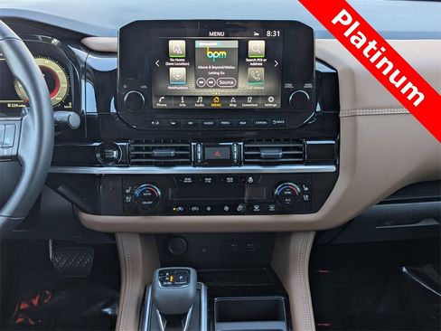 Used 2025 Nissan Pathfinder Platinum w/ Cargo Package image 26