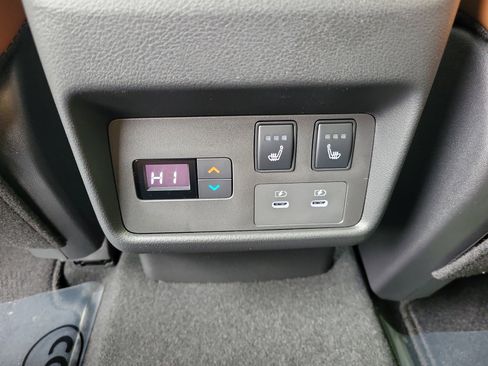 New 2026 Nissan Rogue Platinum image 14