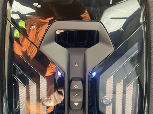 Used 2023 BMW 740i w/ Parking Assistance Package image 23