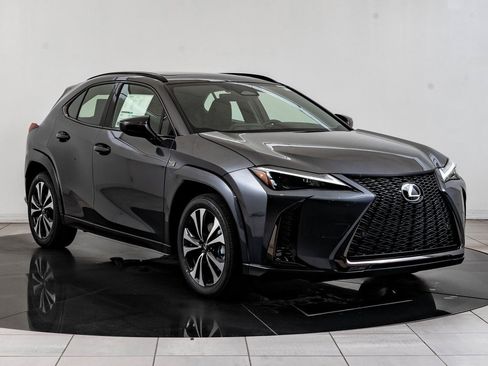 New 2026 Lexus UX 300h AWD image 12