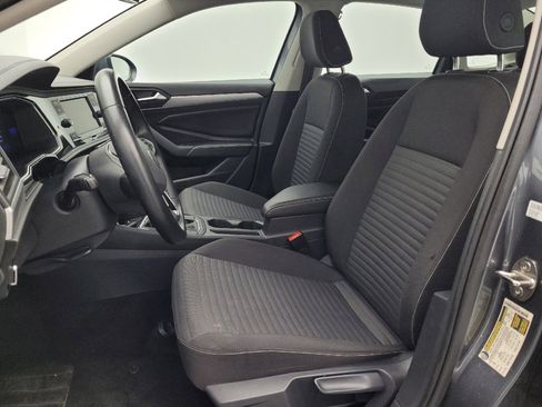 Used 2024 Volkswagen Jetta S image 17