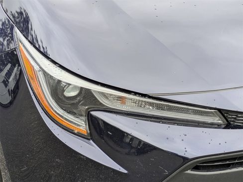 Used 2023 Toyota Corolla LE image 9