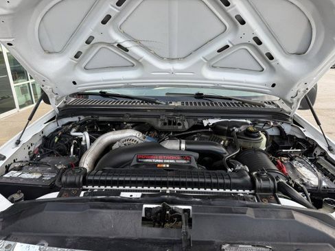 Used 2005 Ford F350 XL image 17
