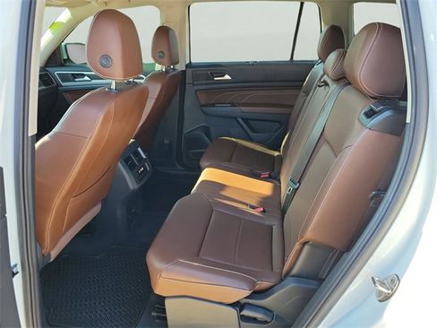 Used 2022 Volkswagen Atlas SE image 29