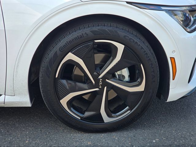 Certified 2024 Kia EV6 GT-Line AWD/4WD image 11