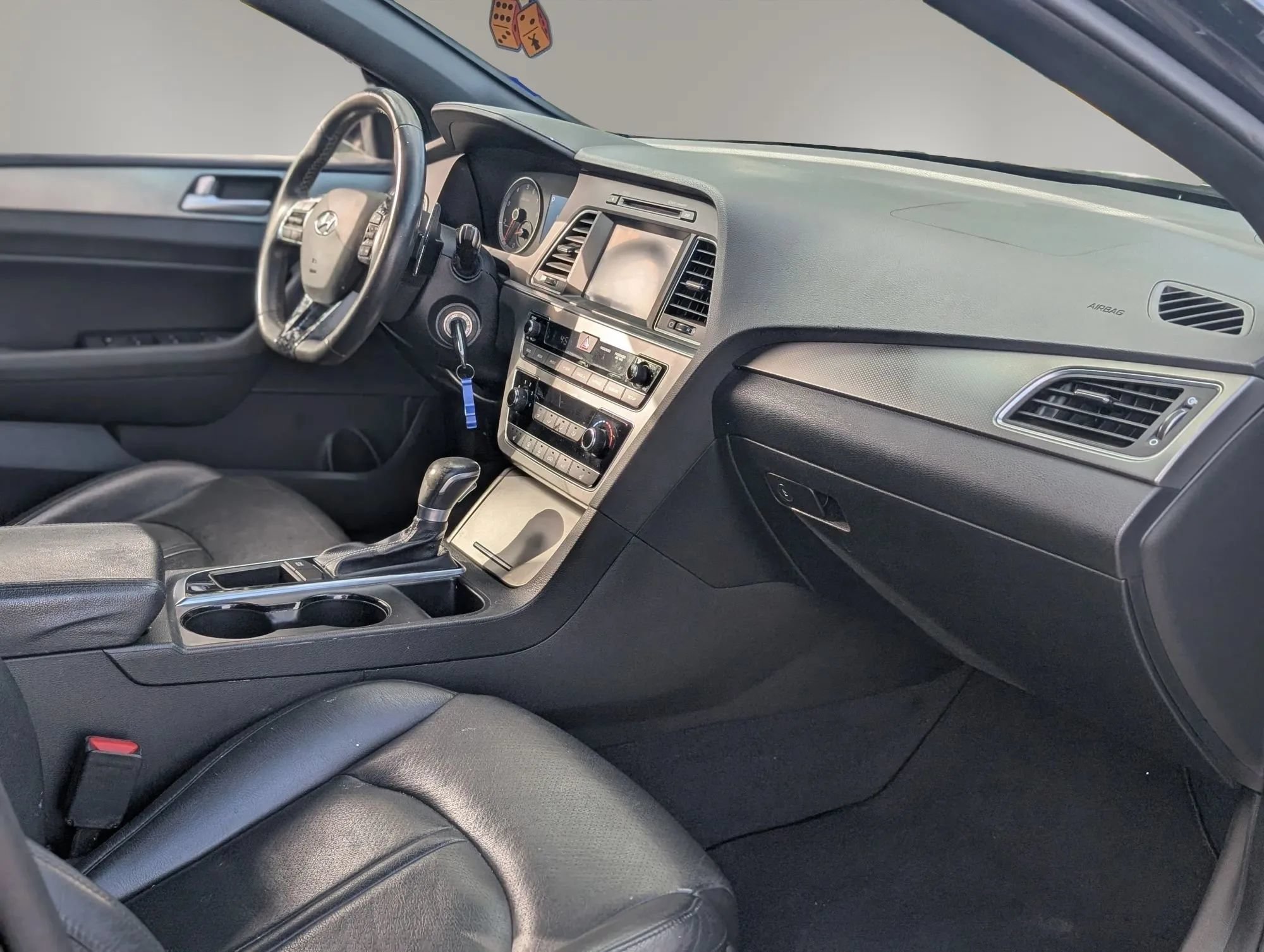 Used 2017 Hyundai Sonata Sport 2.0T FWD image 11
