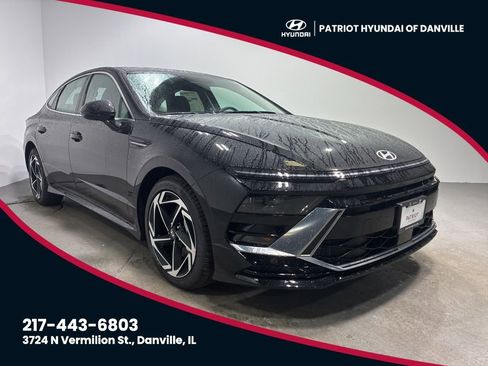 New 2026 Hyundai Sonata SEL image 1