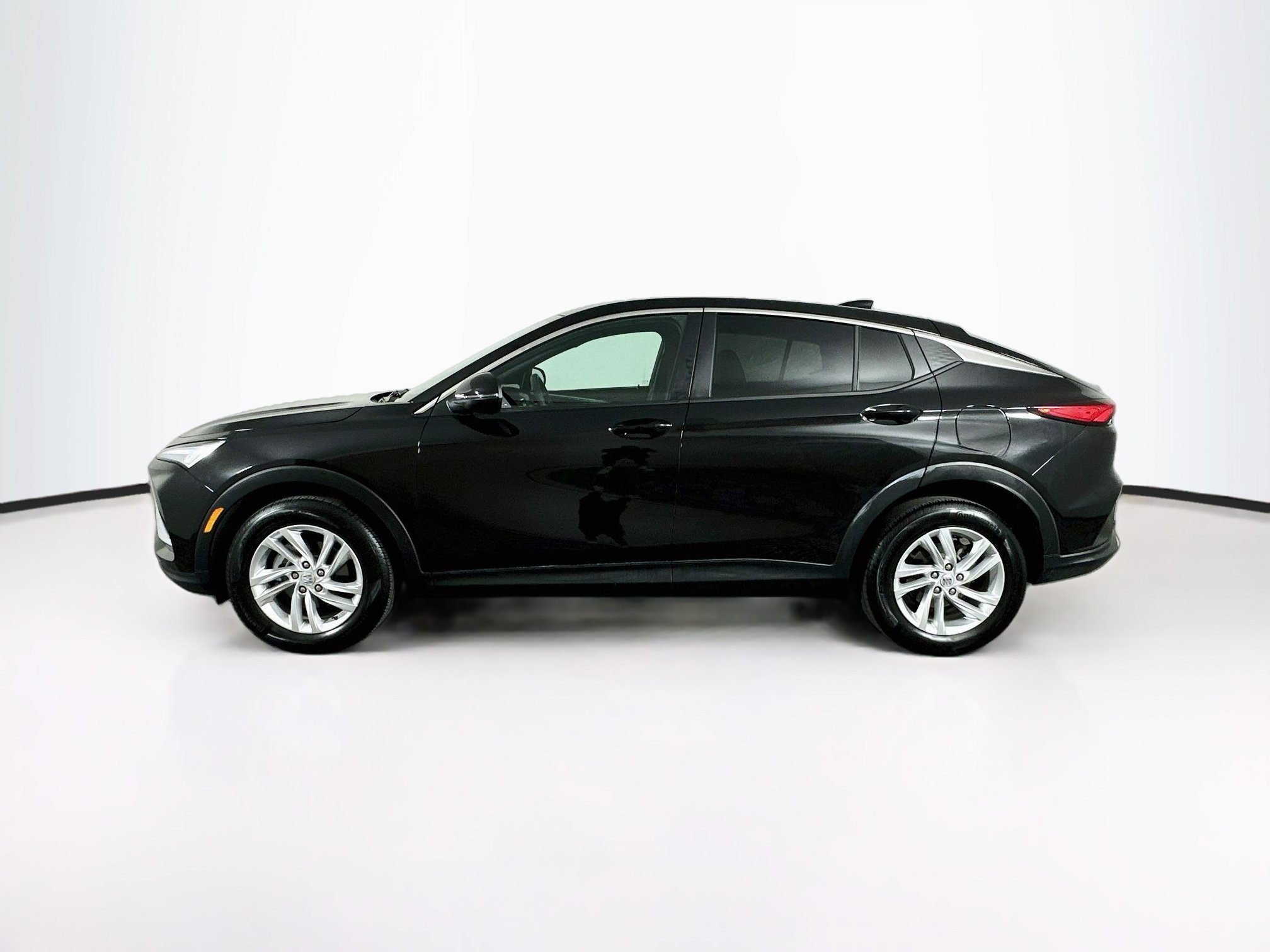 Used 2026 Buick Envista Preferred FWD image 4
