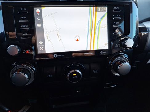 Used 2020 Toyota 4Runner TRD Off-Road image 28