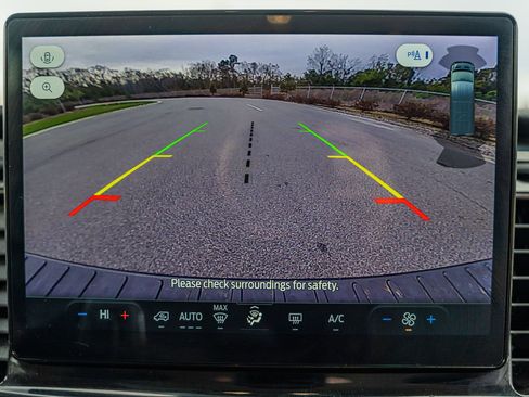 Used 2023 Ford Transit 350 XLT image 42