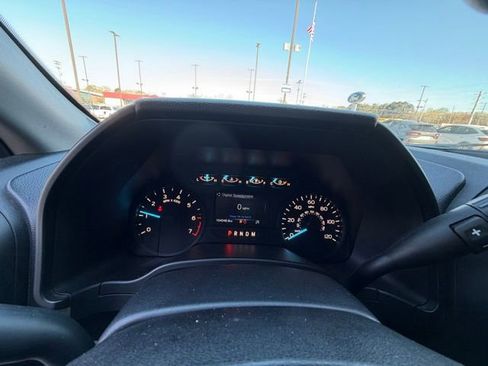 Used 2018 Ford F150 XL w/ Equipment Group 101A Mid image 11