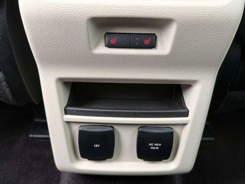 Used 2016 Ford Edge Titanium w/ Equipment Group 302A AWD/4WD image 20