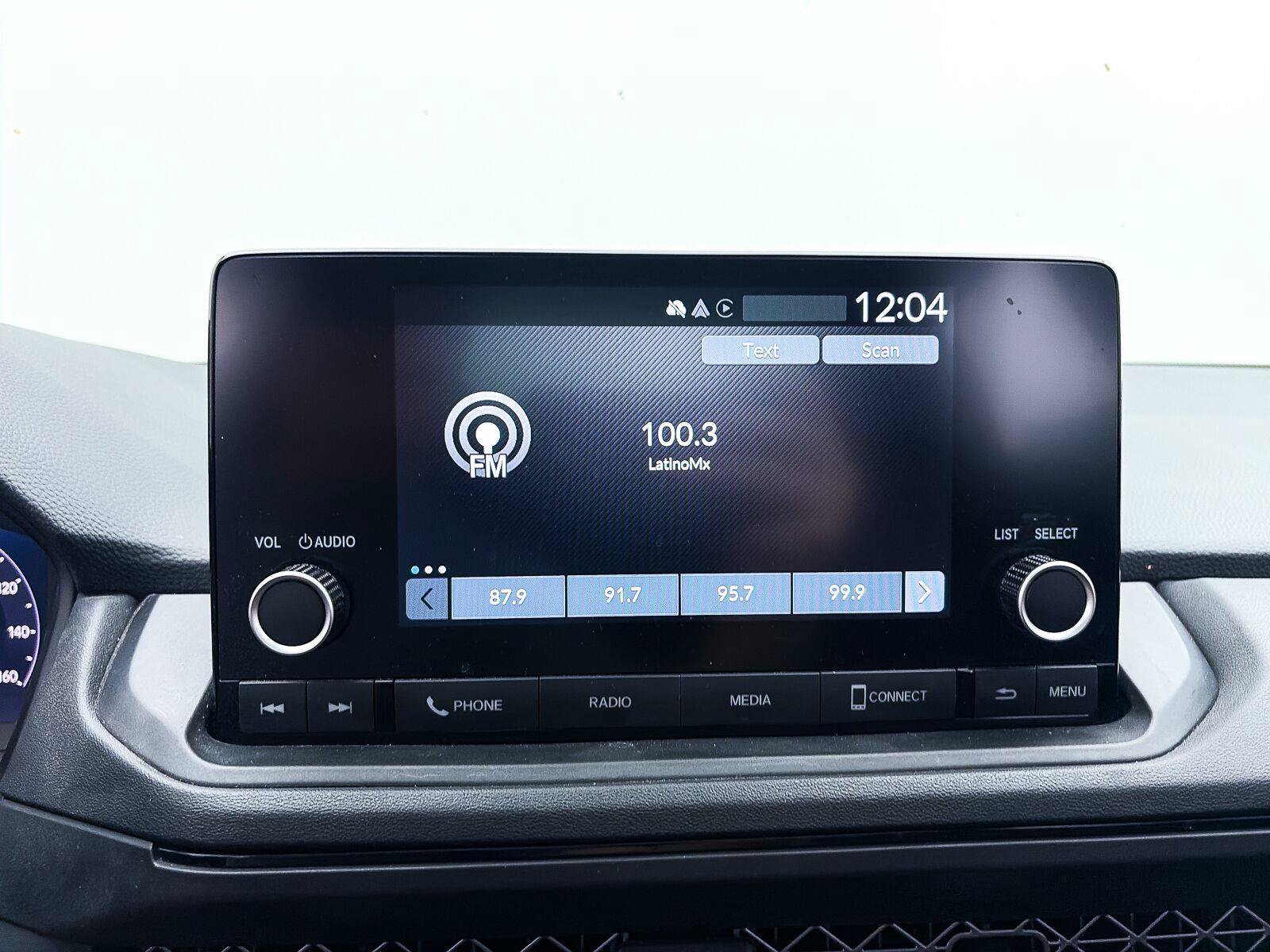Used 2025 Honda Accord SE image 21