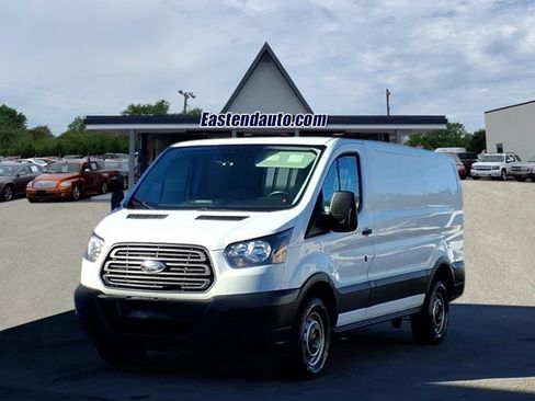 Used 2018 Ford Transit 250 130 Low Roof image 1
