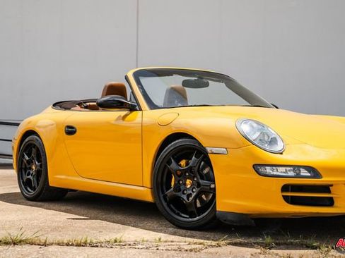 Used 2006 Porsche 911 Carrera 4S image 38