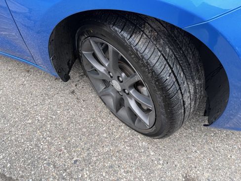 Used 2015 Dodge Dart SXT image 7