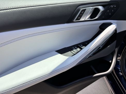 New 2027 BMW X6 xDrive40i AWD/4WD image 14