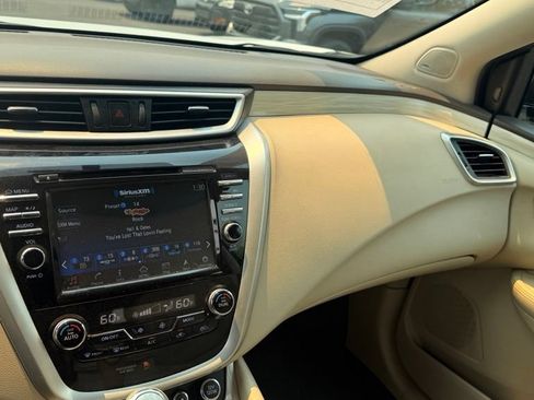 Used 2017 Nissan Murano Platinum AWD/4WD image 21