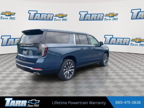 New 2026 Chevrolet Suburban High Country AWD/4WD image 8