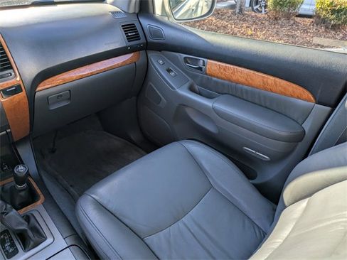 Used 2003 Lexus GX 470 image 16