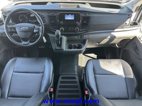 Used 2025 Ford Transit 250 148 High Roof Extended RWD image 5