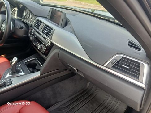 Used 2018 BMW 330i Sedan w/ Convenience Package RWD image 18