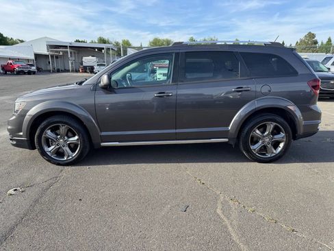 Used 2015 Dodge Journey Crossroad w/ Flexible Seating Group AWD/4WD image 2