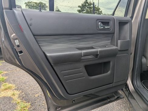 Used 2019 Ford Flex SEL w/ Equipment Group 202A AWD/4WD image 14