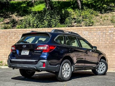 Used 2018 Subaru Outback 2.5i image 18