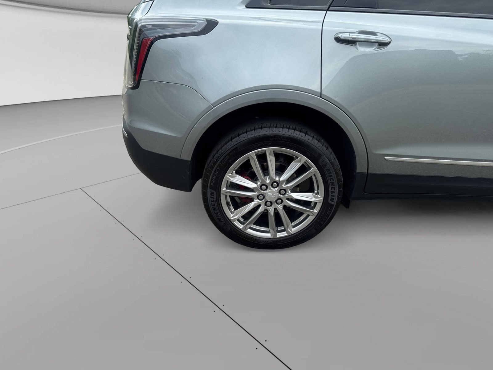 Used 2023 Cadillac XT5 Sportv AWD/4WD image 6