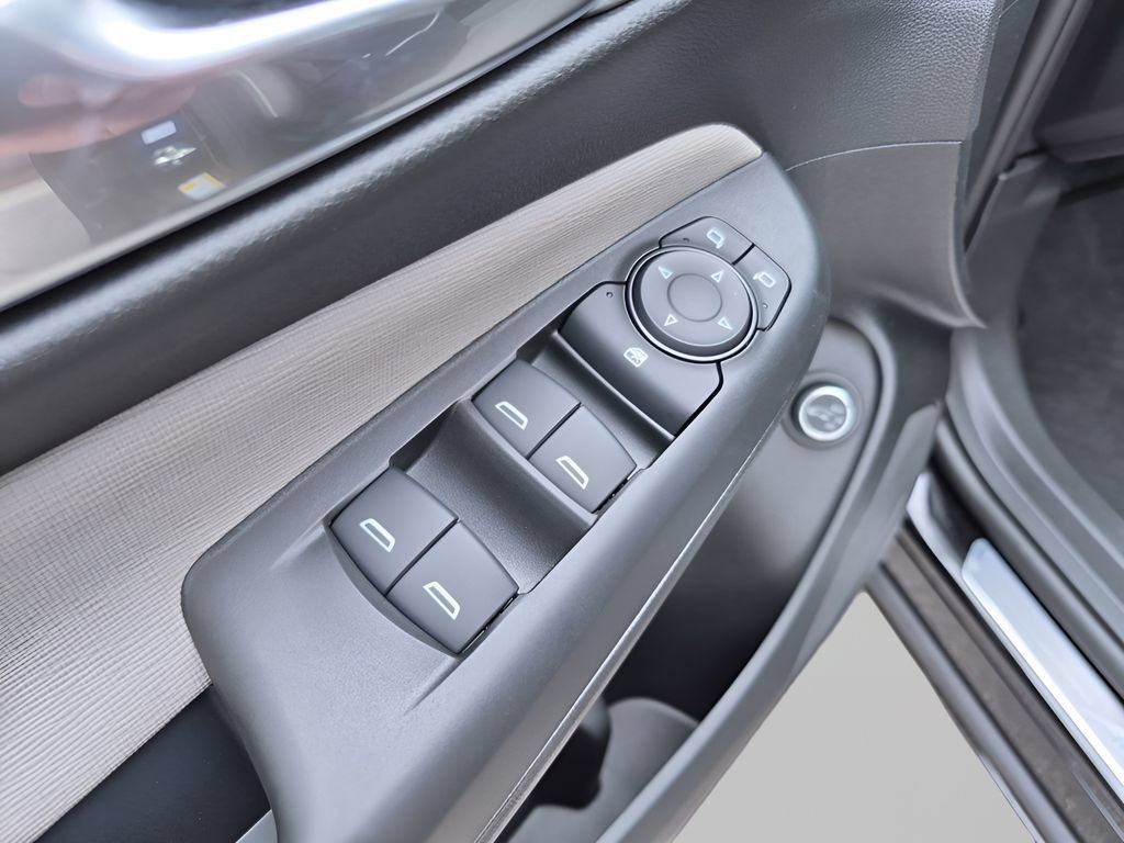 New 2026 Buick Envista Preferred FWD image 21