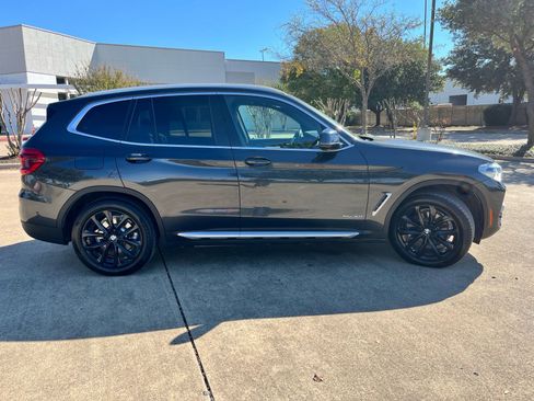 Used 2018 BMW X3 xDrive30i image 4