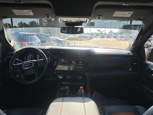 Used 2023 GMC Sierra 1500 AT4 AWD/4WD image 24