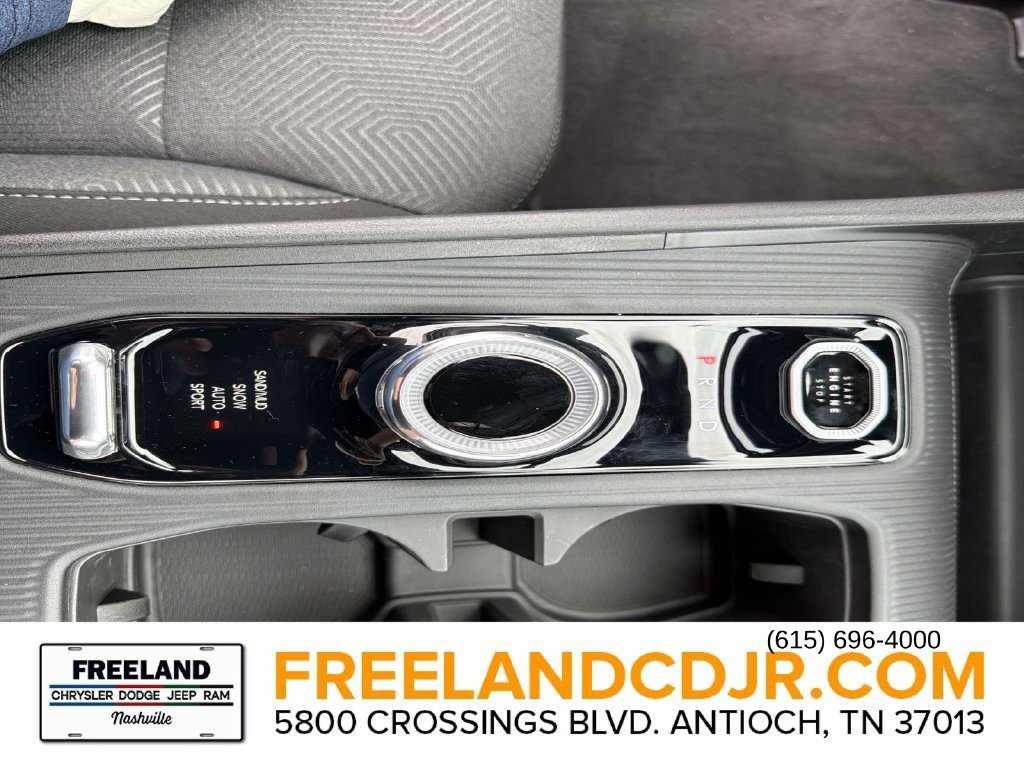 New 2026 Jeep Cherokee Laredo AWD/4WD image 31