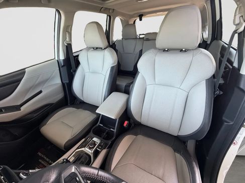 Used 2019 Subaru Forester Limited AWD/4WD image 13