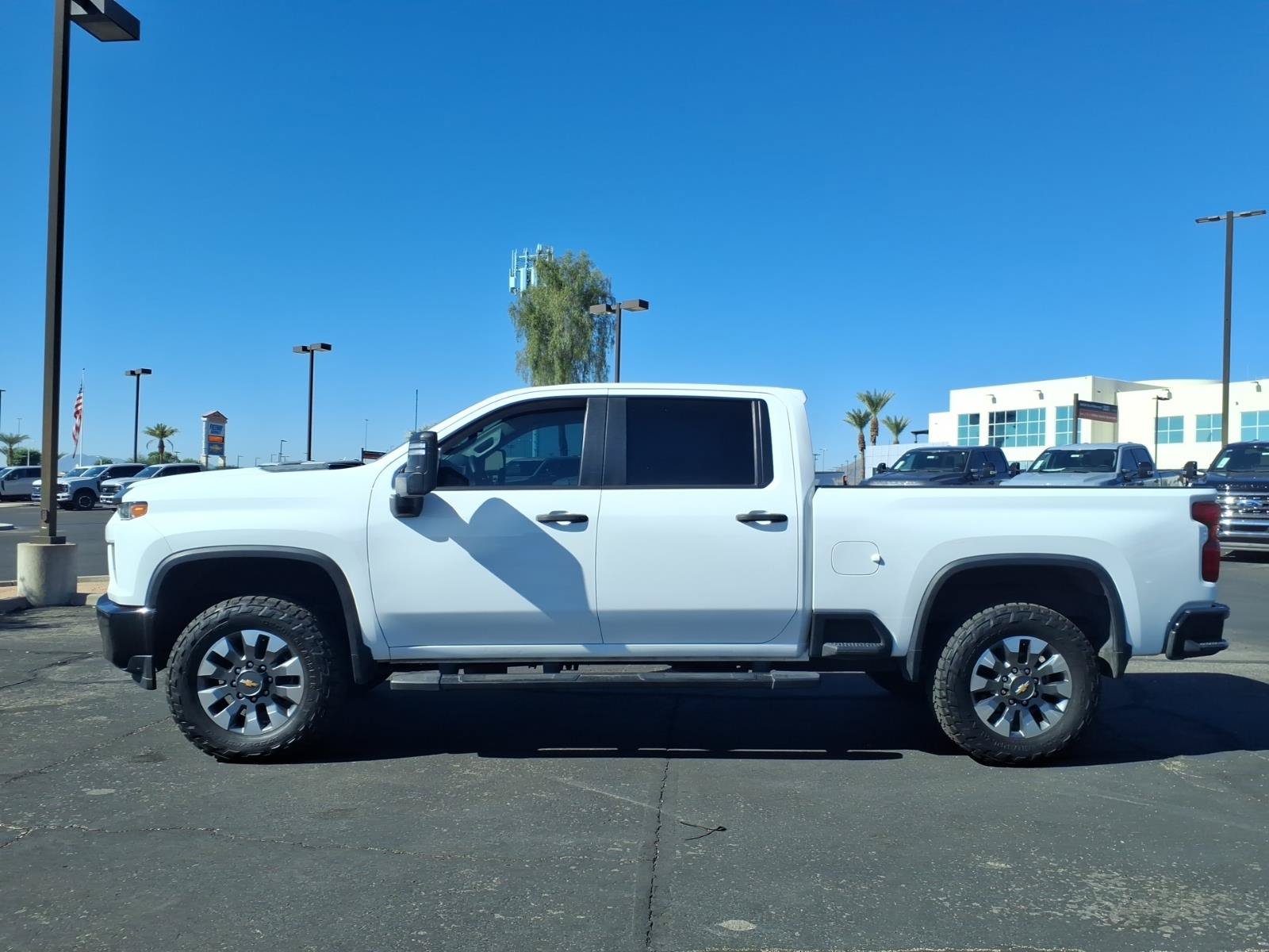 Used 2023 Chevrolet Silverado 2500 Custom AWD/4WD image 3