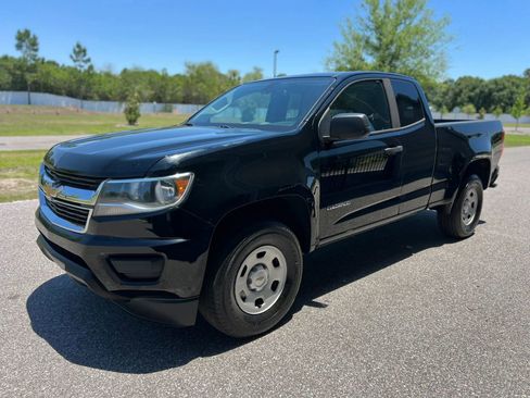 Used 2018 Chevrolet Colorado W/T RWD image 5