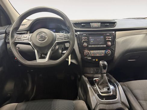 Used 2018 Nissan Rogue Sport S w/ S Appearance Package image 11