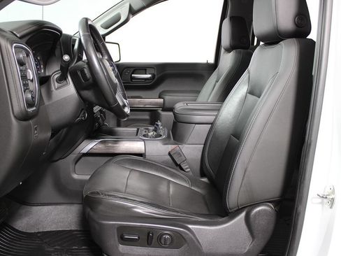 Used 2020 Chevrolet Silverado 1500 LTZ w/ LTZ Premium Package AWD/4WD image 9
