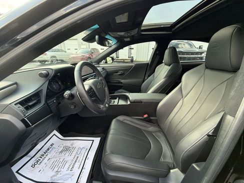 Used 2023 Lexus ES 300h F Sport w/ Accessory Package (Z2) image 15