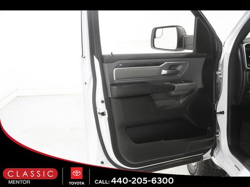 Used 2023 RAM 1500 Big Horn AWD/4WD image 4