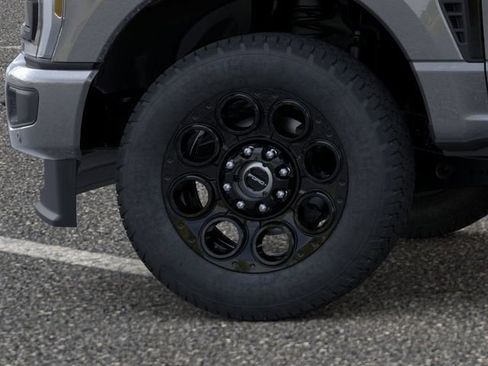 New 2026 Ford F250 Lariat w/ Black Appearance Package AWD/4WD image 19