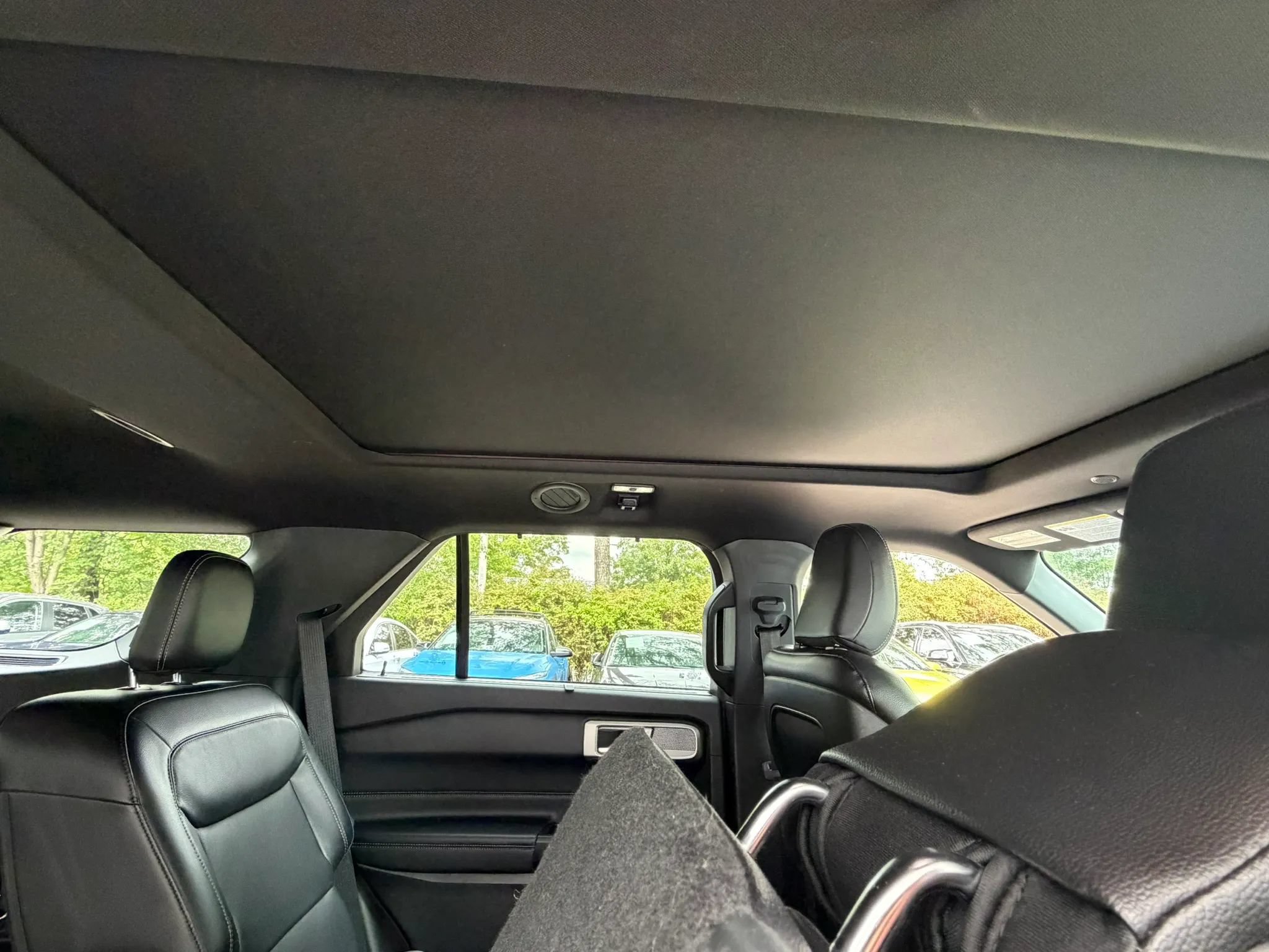 Used 2020 Ford Explorer Limited w/ Class III Trailer Tow Package AWD/4WD image 23
